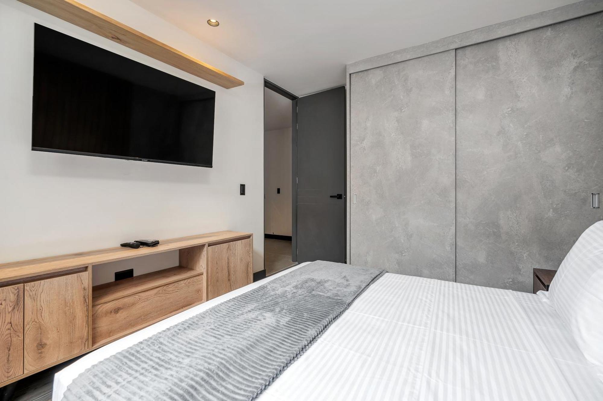 Apartamentos Housy Laureles Medellin Ngoại thất bức ảnh