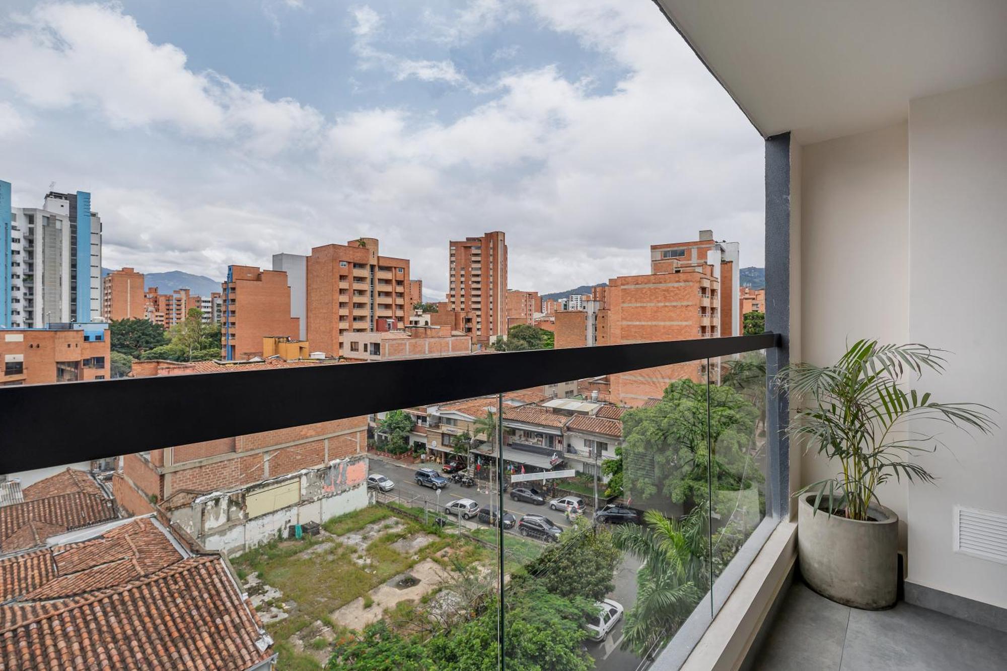 Apartamentos Housy Laureles Medellin Ngoại thất bức ảnh